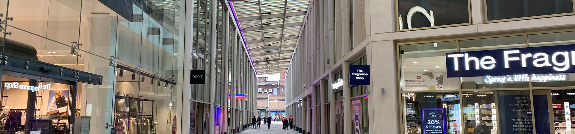 Shopping centre with structural steel canopy